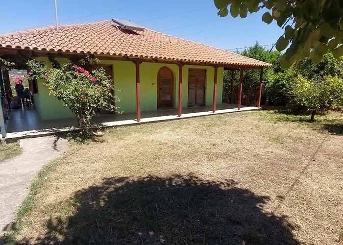 Case de vacanță Cute House With Mountain Views Katsaros (Elis)